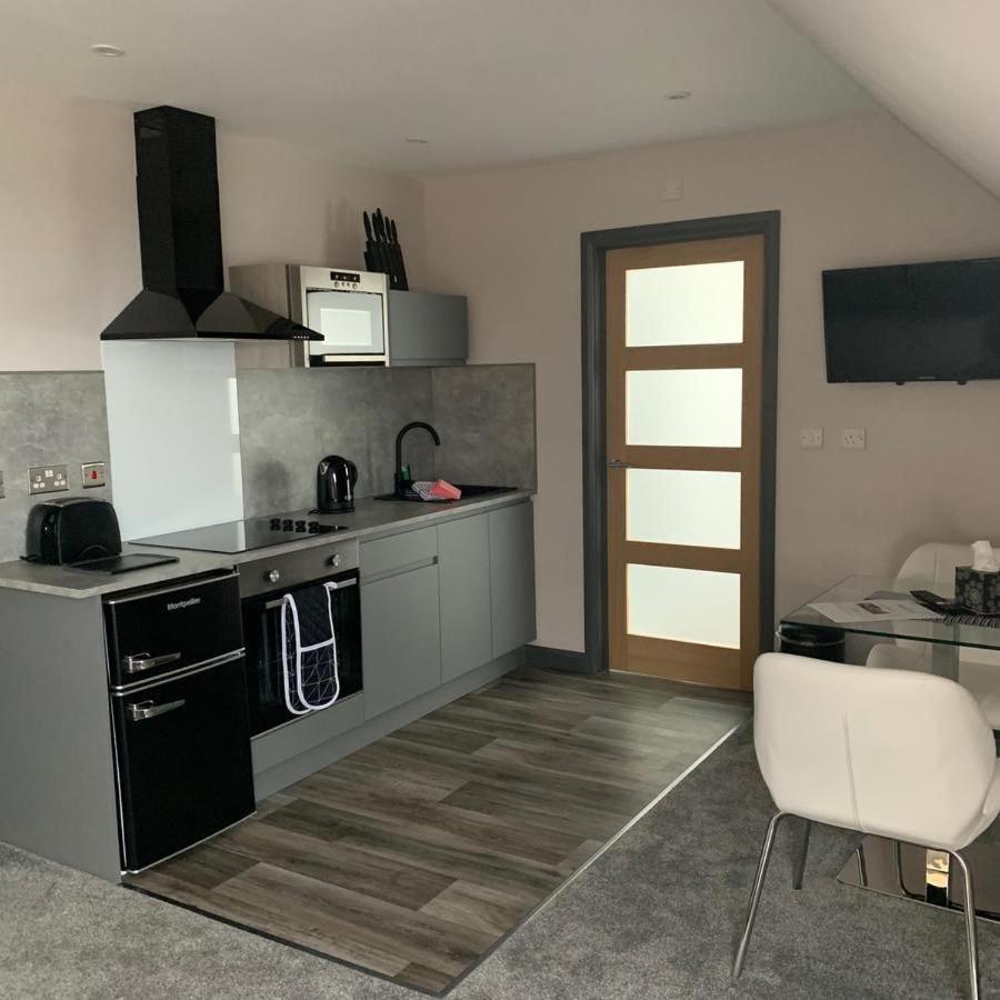 Sunset Studio Apartments Aberaeron Exterior foto